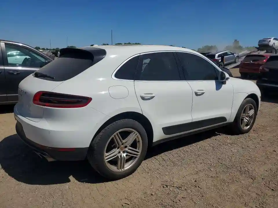 WP1AB2A56GLB41165 2016 PORSCHE MACAN-2