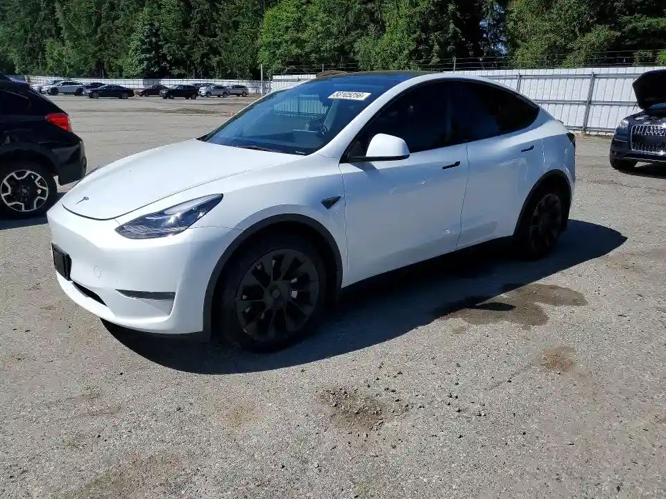 7SAYGDEE3PA110420 2023 TESLA MODEL Y-0
