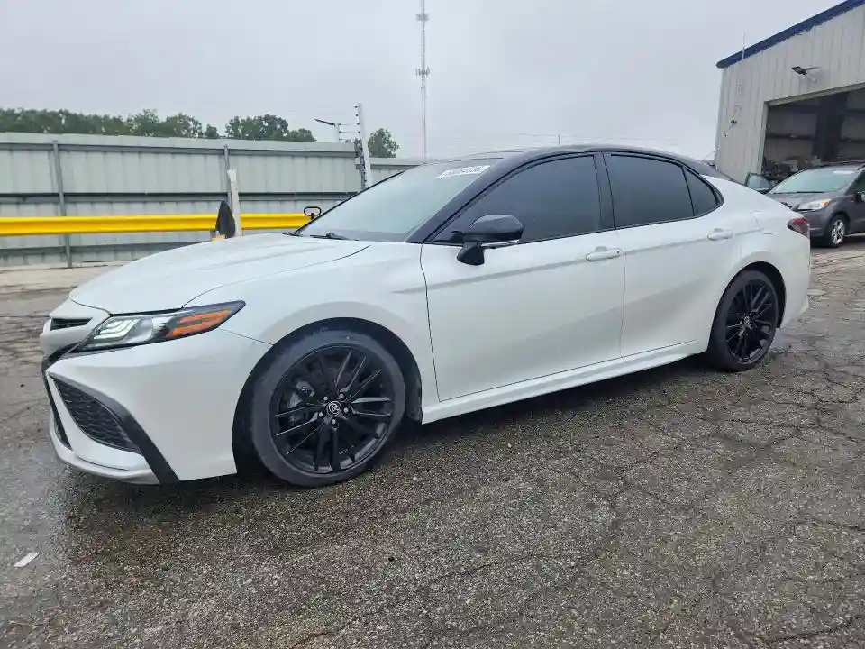 4T1KZ1AK3NU062377 2022 TOYOTA CAMRY-0