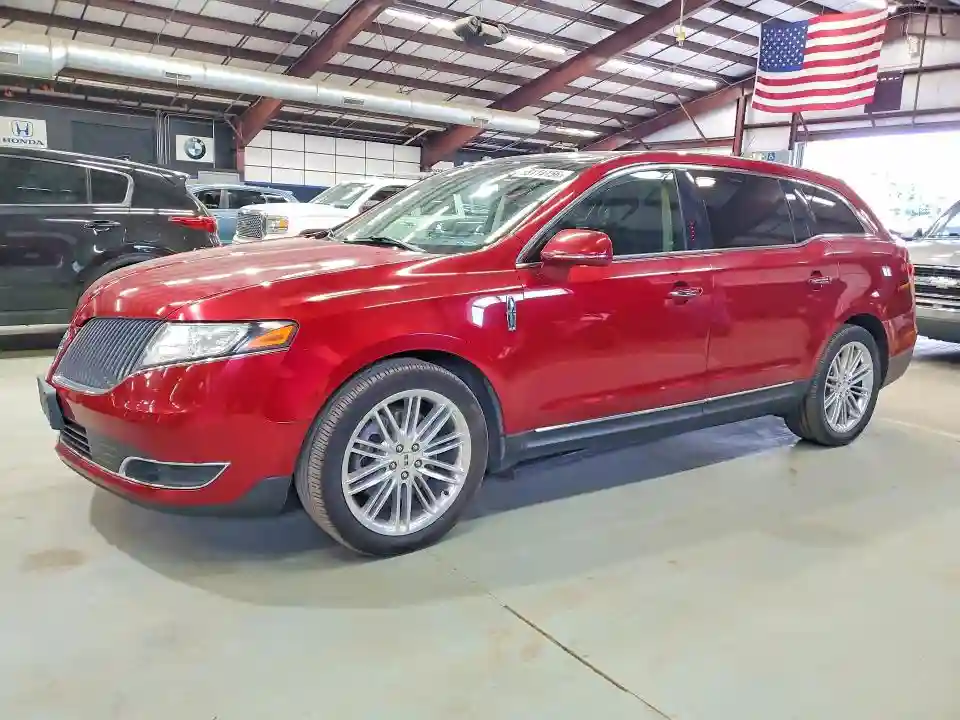 2LMHJ5AT7GBL02674 2016 LINCOLN MKT-0