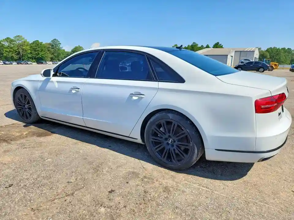 WAU34AFD2GN010783 2016 AUDI A8-1