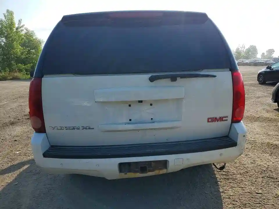 1GKS2LE72DR201415 2013 GMC YUKON-5