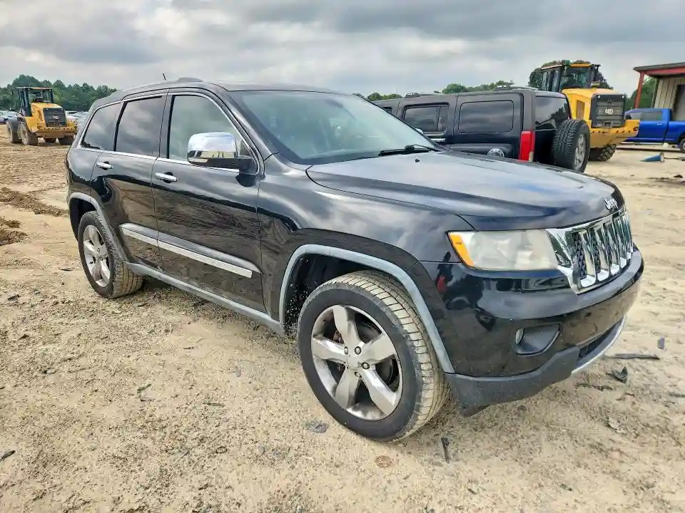 1J4RR6GG0BC561104 2011 JEEP CHEROKEE-3