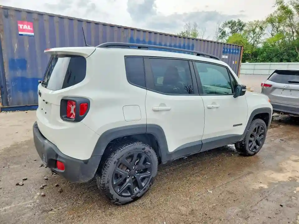 ZACNJDE19NPP01128 2022 JEEP RENEGADE-2