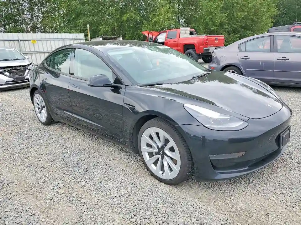 5YJ3E1EA2NF304476 2022 TESLA MODEL 3-3