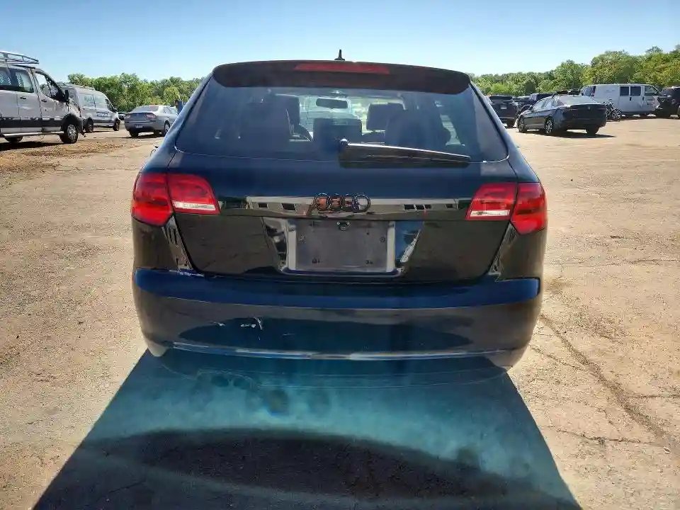 WAUPFAFM7CA017418 2012 AUDI A3-5