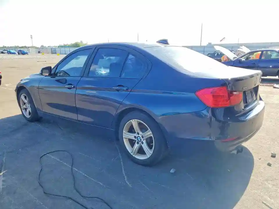 WBA3B5G59ENS06429 2014 BMW 3 SERIES-1