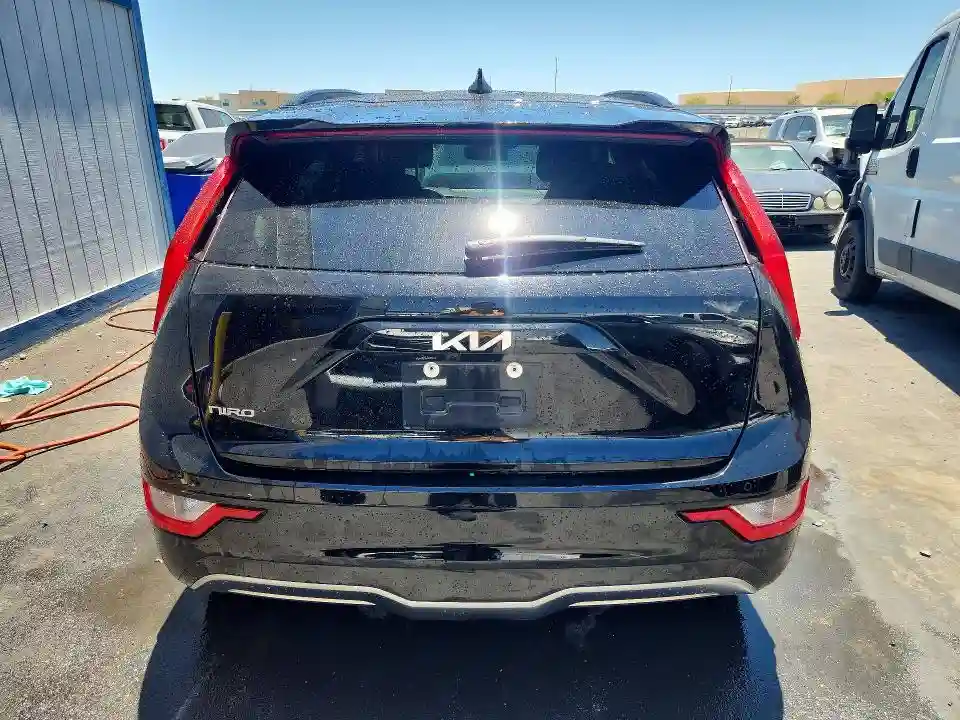 KNDCR3L14P5035937 2023 KIA NIRO WIND-5