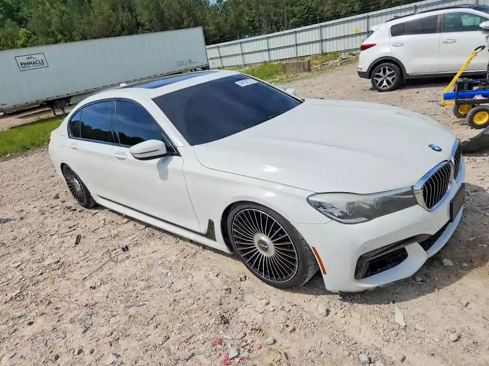 WBA7E2C59GG548029 2016 BMW 7 SERIES-3