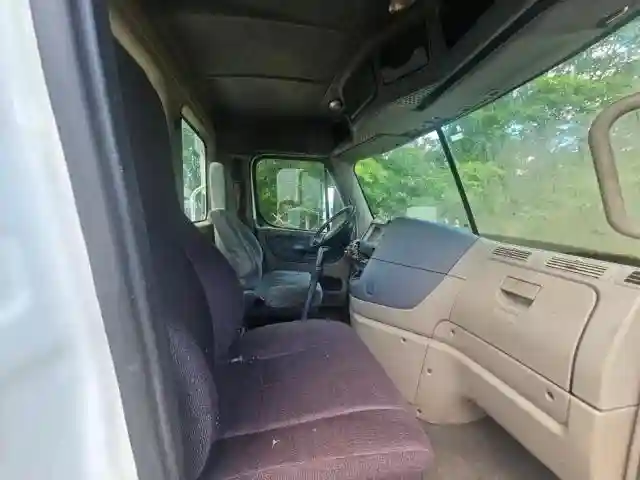 1FUBGAD42GLHD9913 2016 FREIGHTLINER ALL OTHER-1