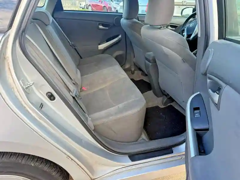 JTDKN3DU4B5341576 2011 TOYOTA PRIUS-5