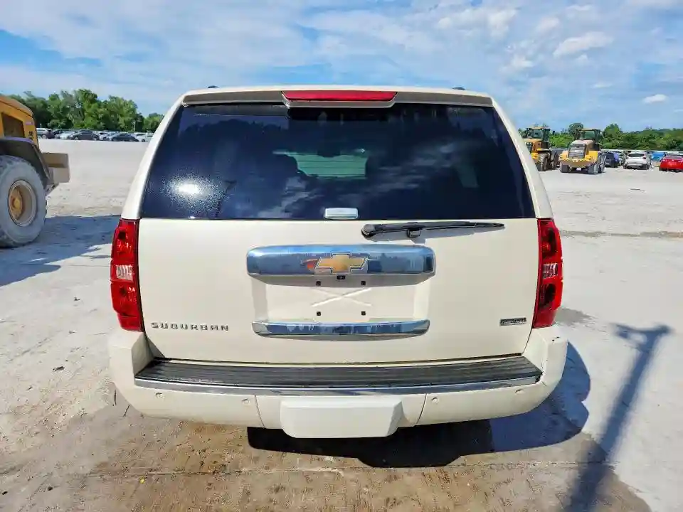 1GNUKKE3XAR159915 2010 CHEVROLET SUBURBAN-5