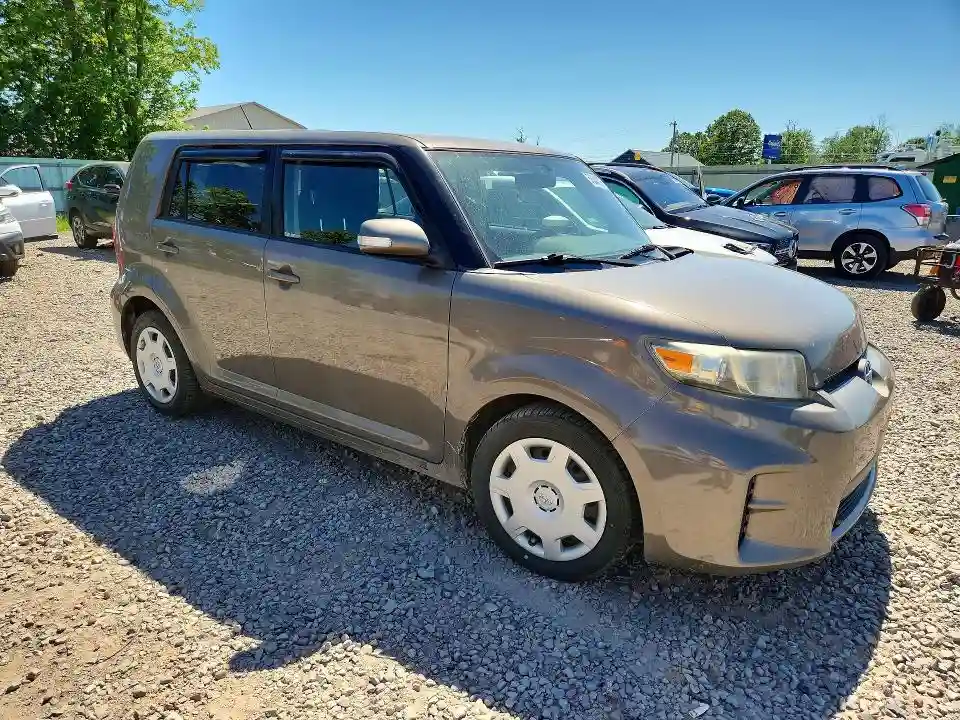 JTLZE4FE6CJ003538 2012 SCION XB-3