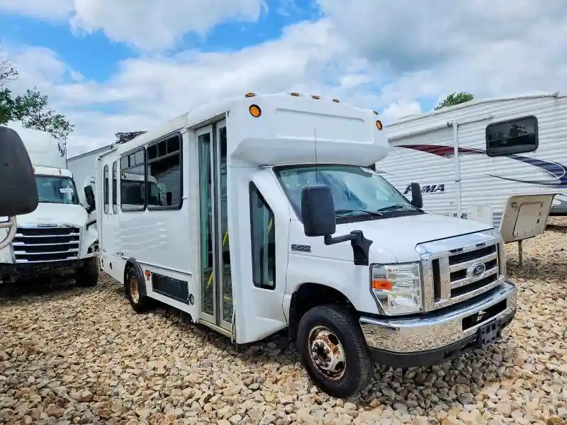 1FDFE4FSXHDC13744 2017 FORD ECONOLINE-0