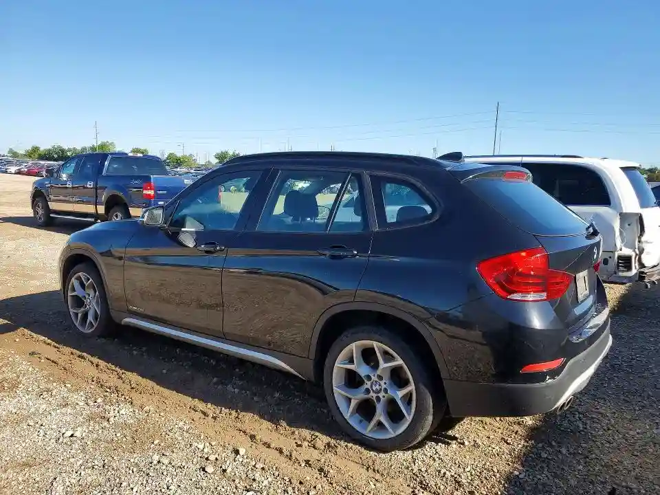 WBAVL1C55DVR83130 2013 BMW X1-1