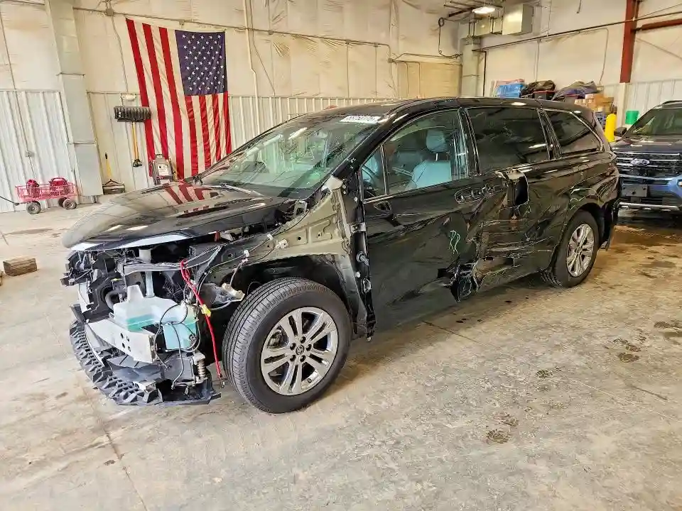 5TDDSKFC0NS061359 2022 TOYOTA SIENNA-0