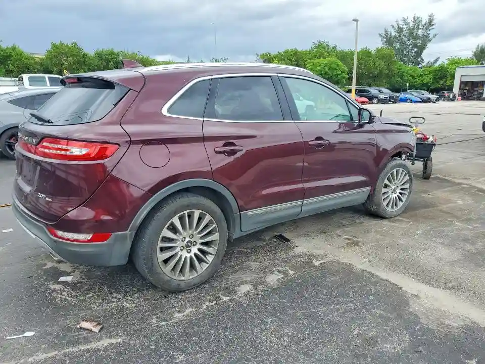 5LMCJ3D99HUL54620 2017 LINCOLN MKC-2