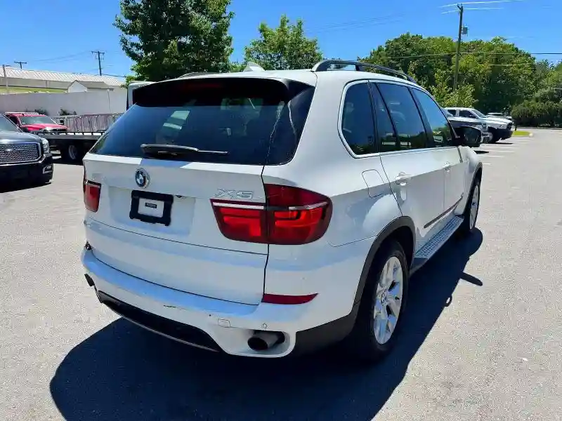 5UXZV4C53D0E11293 2013 BMW X5-2