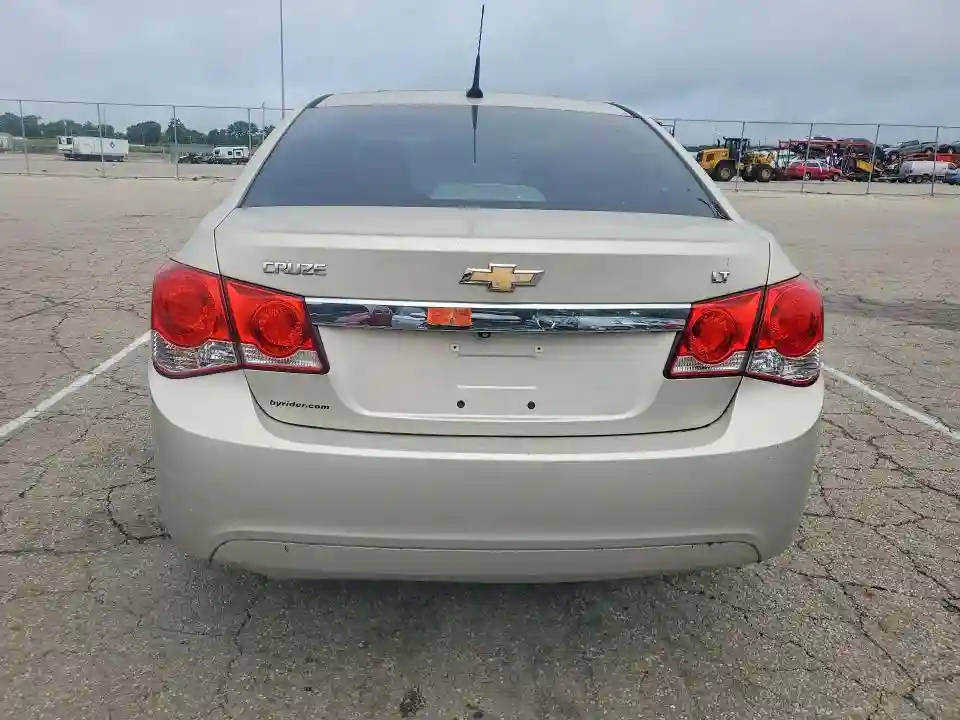 1G1PE5SB3E7370491 2014 CHEVROLET CRUZE-5