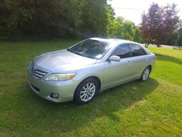 4T4BF3EKXAR029889 2010 TOYOTA CAMRY-1