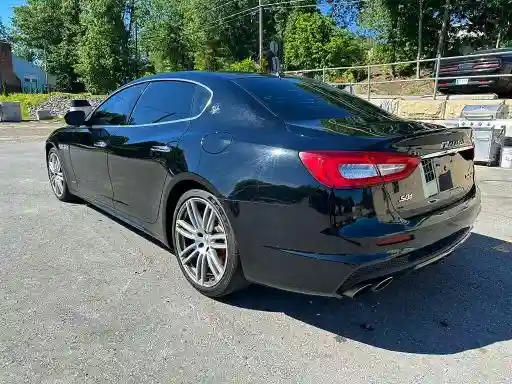 ZAM56YRS3J1285288 2018 MASERATI QUATTROPOR-1