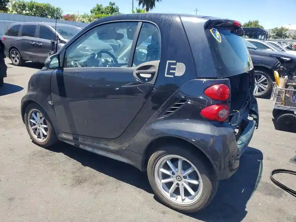 WMEEJ9AA5GK844839 2016 SMART FORTWO-1