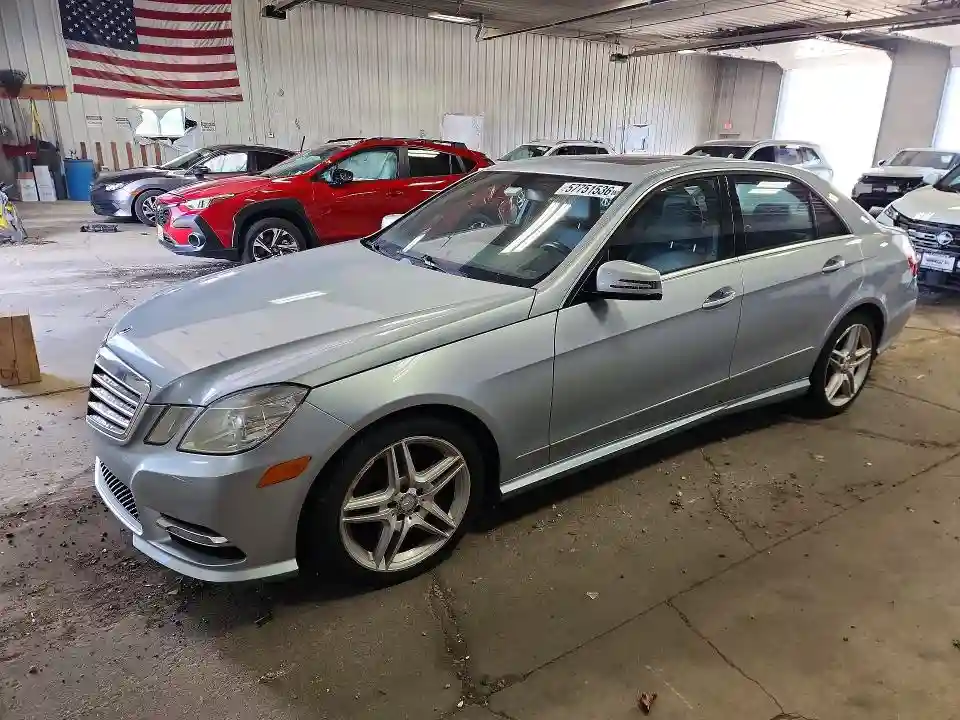 WDDHF8JB5DA753402 2013 MERCEDES-BENZ E-CLASS-0