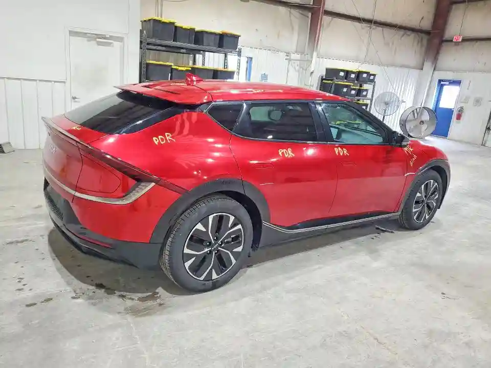 KNDC34LA4P5610836 2023 KIA ALL OTHER-2