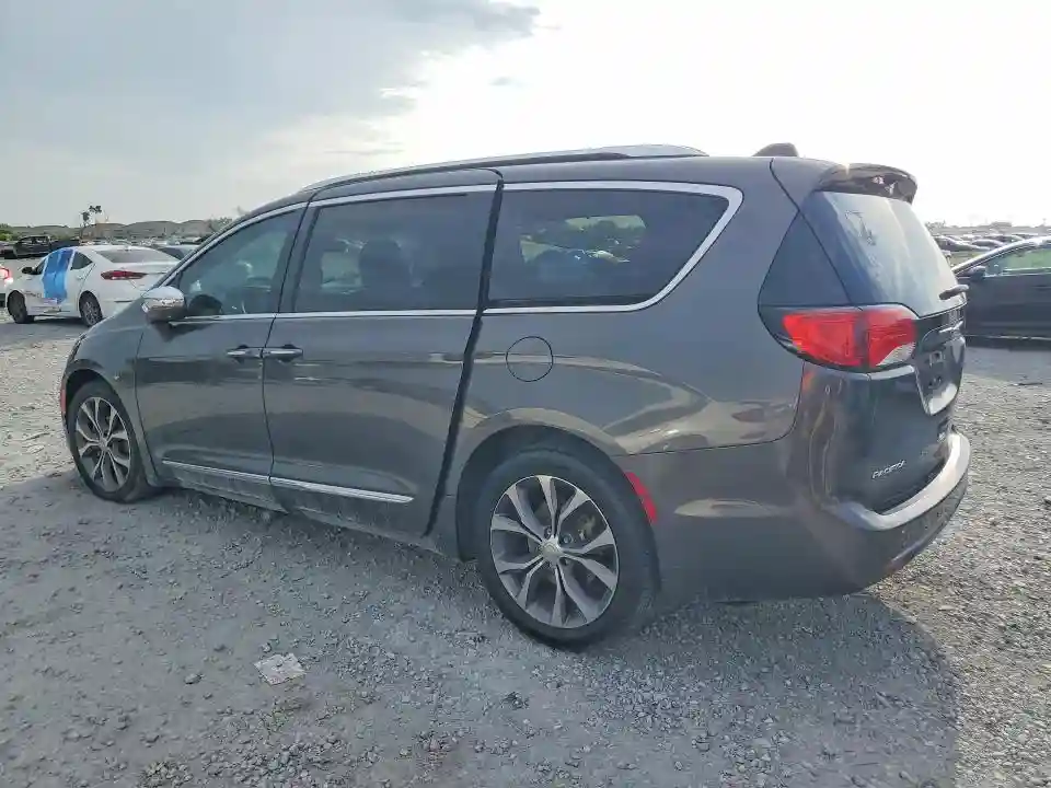 2C4RC1GG6JR106791 2018 CHRYSLER PACIFICA-1