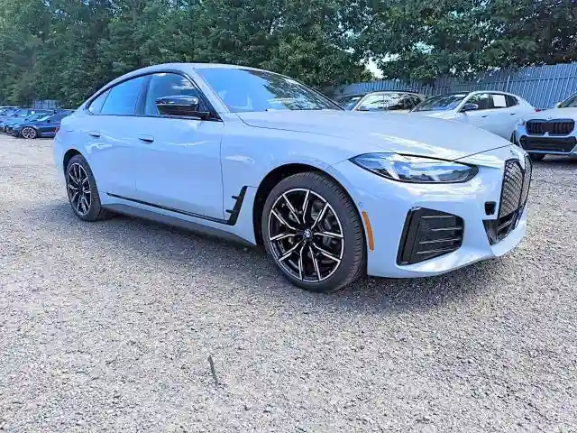 WBY43HD09TFW31167 2026 BMW I4 XDRIVE-2