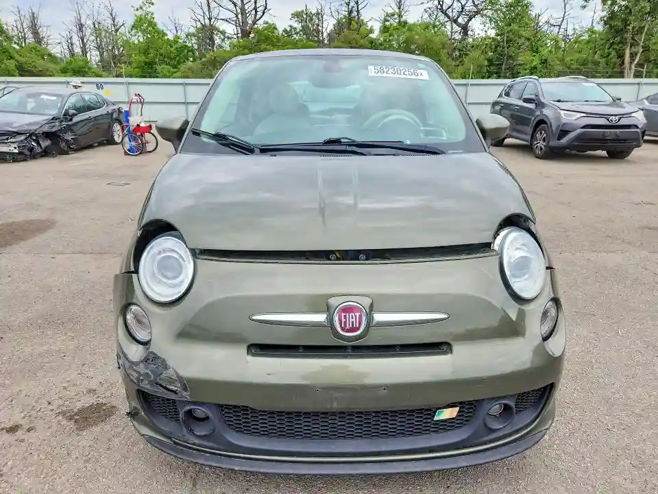 3C3CFFKH9JT377887 2018 FIAT 500-4