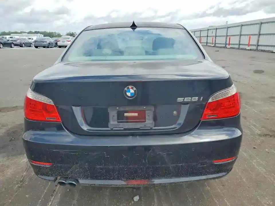 WBANU5C53AC461169 2010 BMW 5 SERIES-5