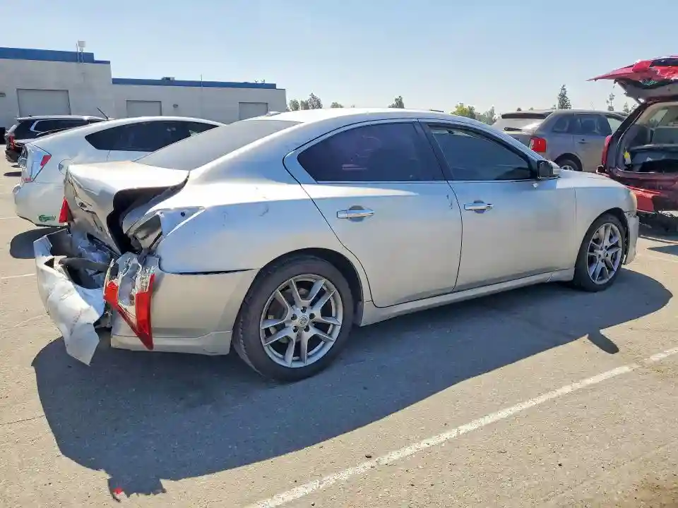 1N4AA5AP0BC864953 2011 NISSAN MAXIMA-2