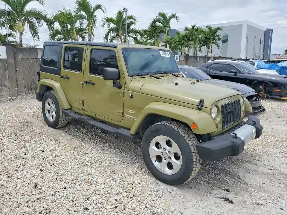 1C4BJWEG4DL532628 2013 JEEP WRANGLER-3