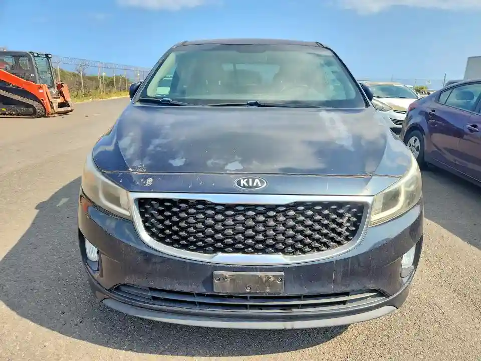 KNDMC5C12G6169762 2016 KIA SEDONA-4