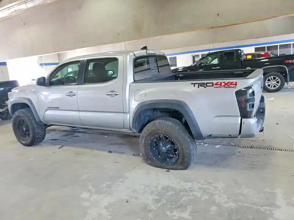 5TFCZ5AN8HX049413 2017 TOYOTA TACOMA-1
