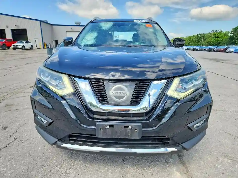5N1AT2MT5HC818955 2017 NISSAN ROGUE-4