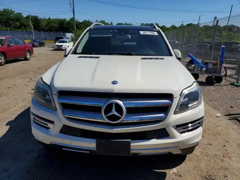 4JGDF2EE9DA190750 2013 MERCEDES-BENZ GL-CLASS-4