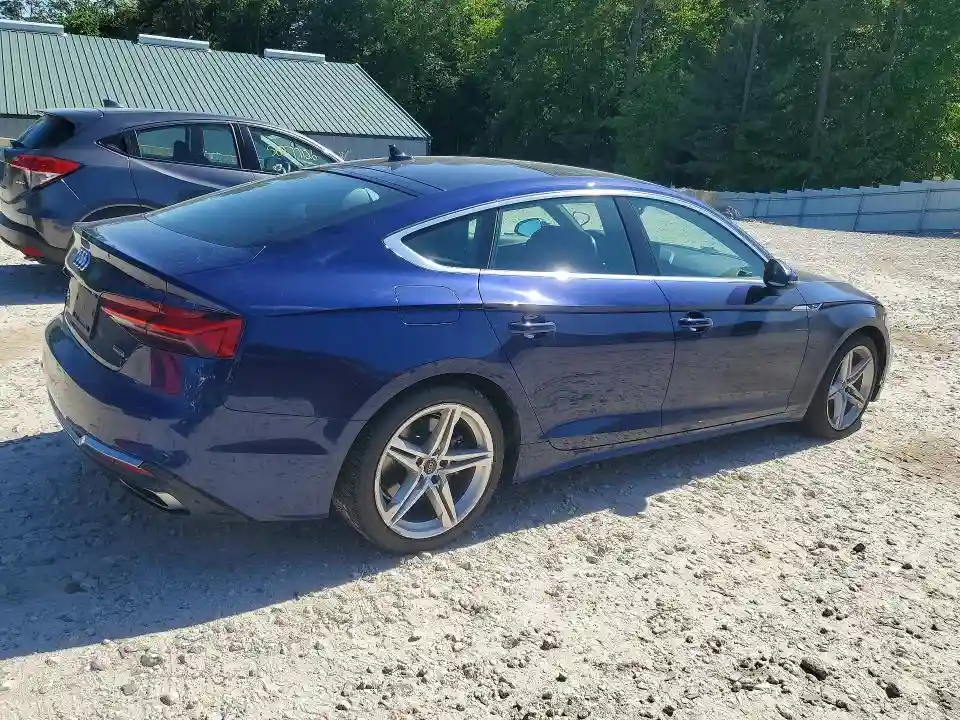 WAUDACF54MA058273 2021 AUDI A5-2