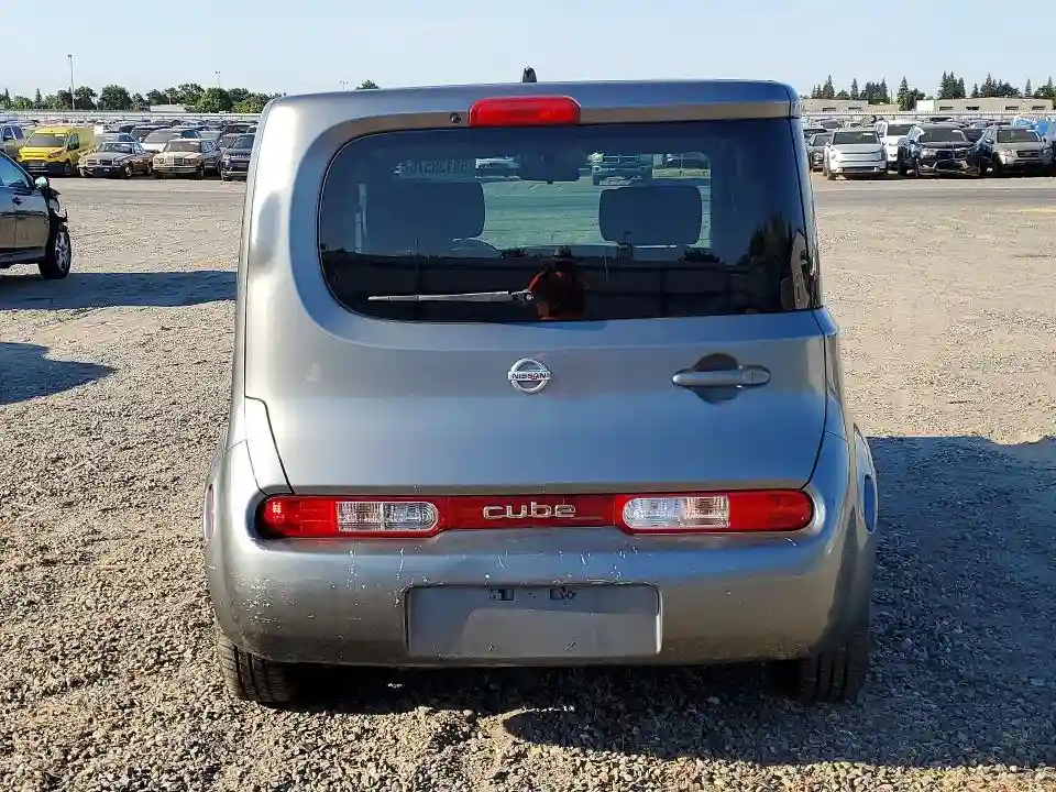 JN8AZ2KRXAT165169 2010 NISSAN CUBE-5
