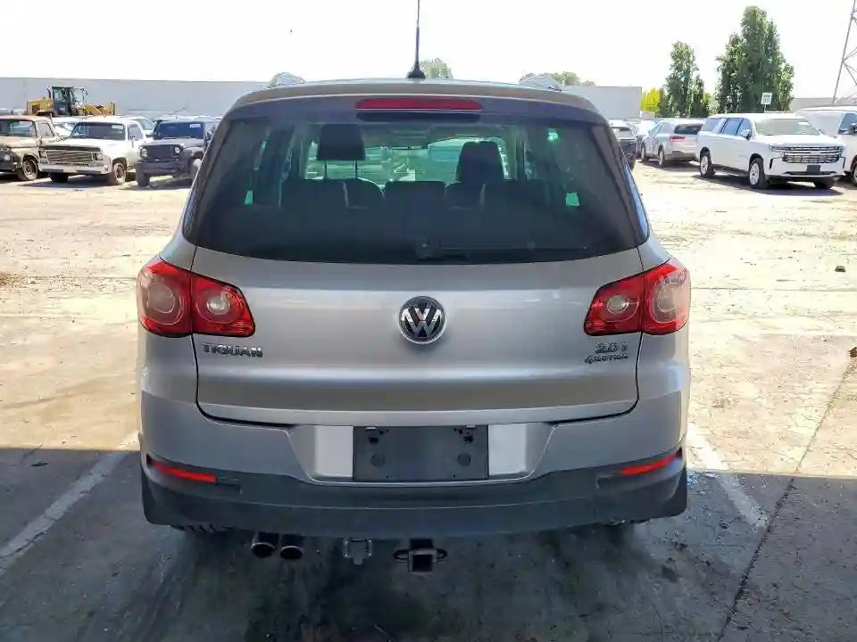 WVGBV7AX4BW513777 2011 VOLKSWAGEN TIGUAN-5