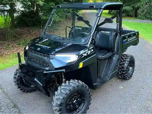 4XARRE997P8044267 2023 POLARIS SIDEBYSIDE-1