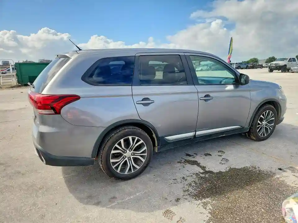 JA4AD2A30GZ039569 2016 MITSUBISHI OUTLANDER-2
