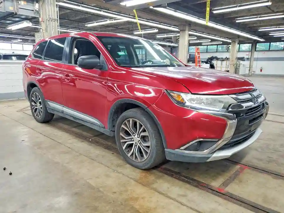 JA4AZ3A31JZ057013 2018 MITSUBISHI OUTLANDER-3