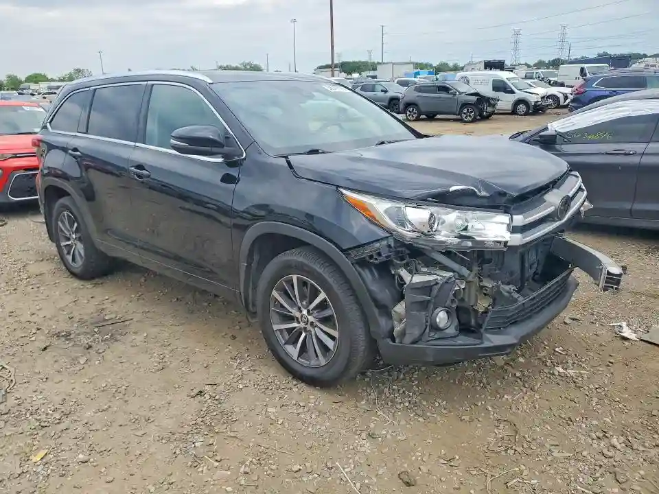 5TDJZRFH1HS460322 2017 TOYOTA HIGHLANDER-3