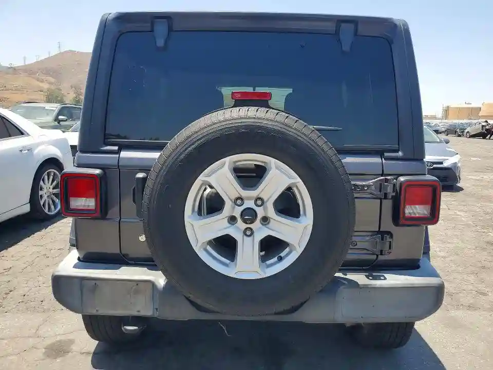 1C4HJXDNXJW145348 2018 JEEP WRANGLER-5