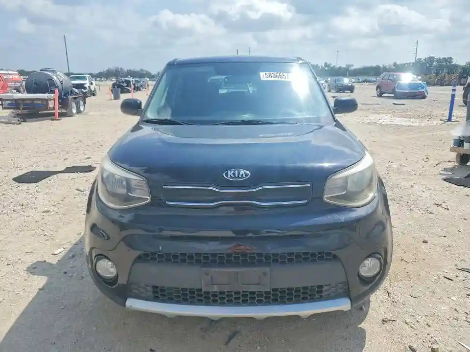 KNDJP3A52J7604881 2018 KIA SOUL-4