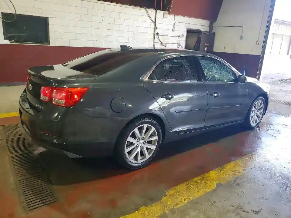1G11D5SL6FF220318 2015 CHEVROLET MALIBU-2