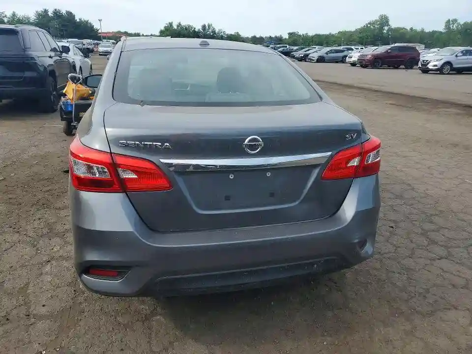 3N1AB7AP6JL642703 2018 NISSAN SENTRA-5