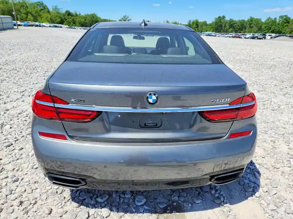 WBA7F2C53HG421811 2017 BMW 7 SERIES-5